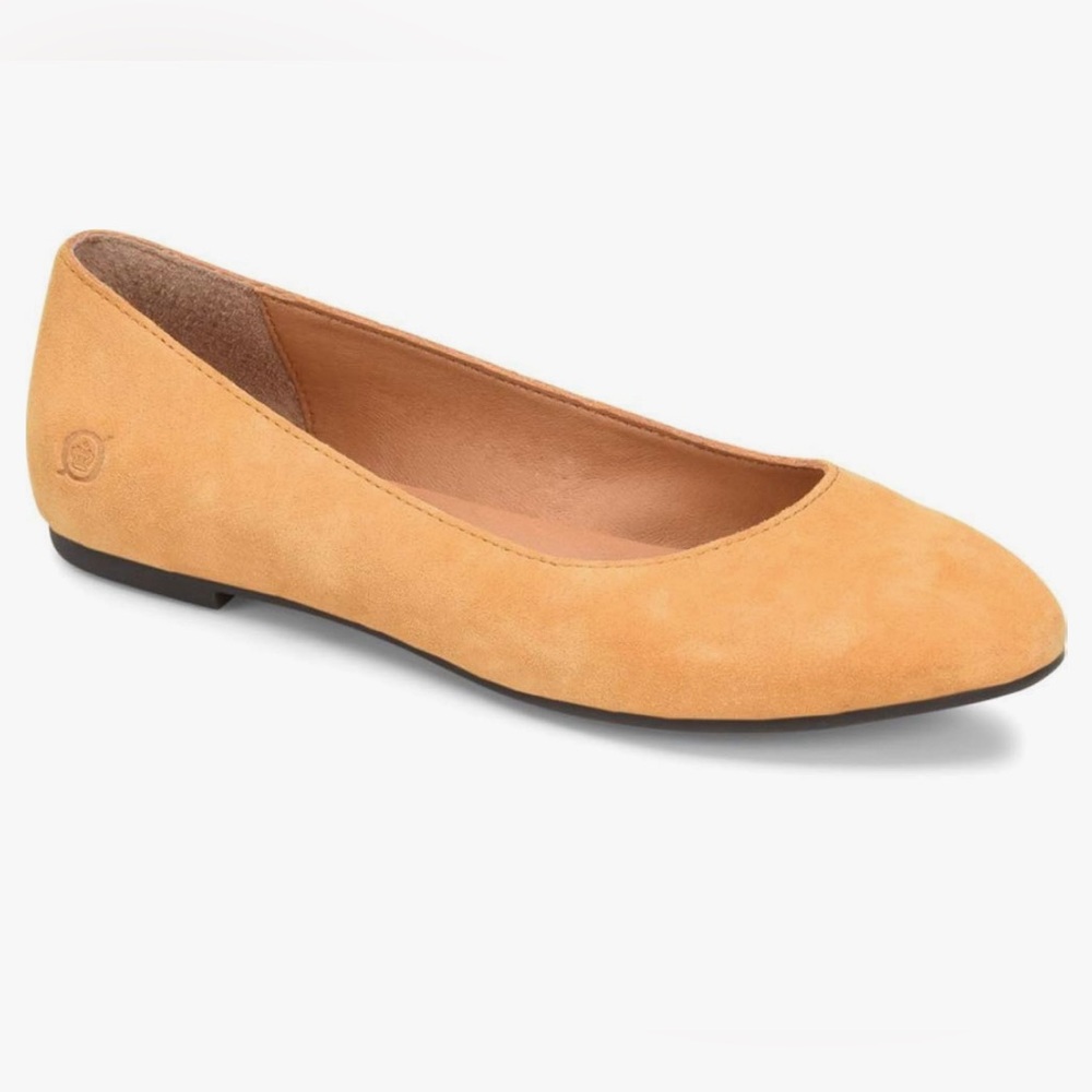 Born women flat suede shoes size 8.5‎